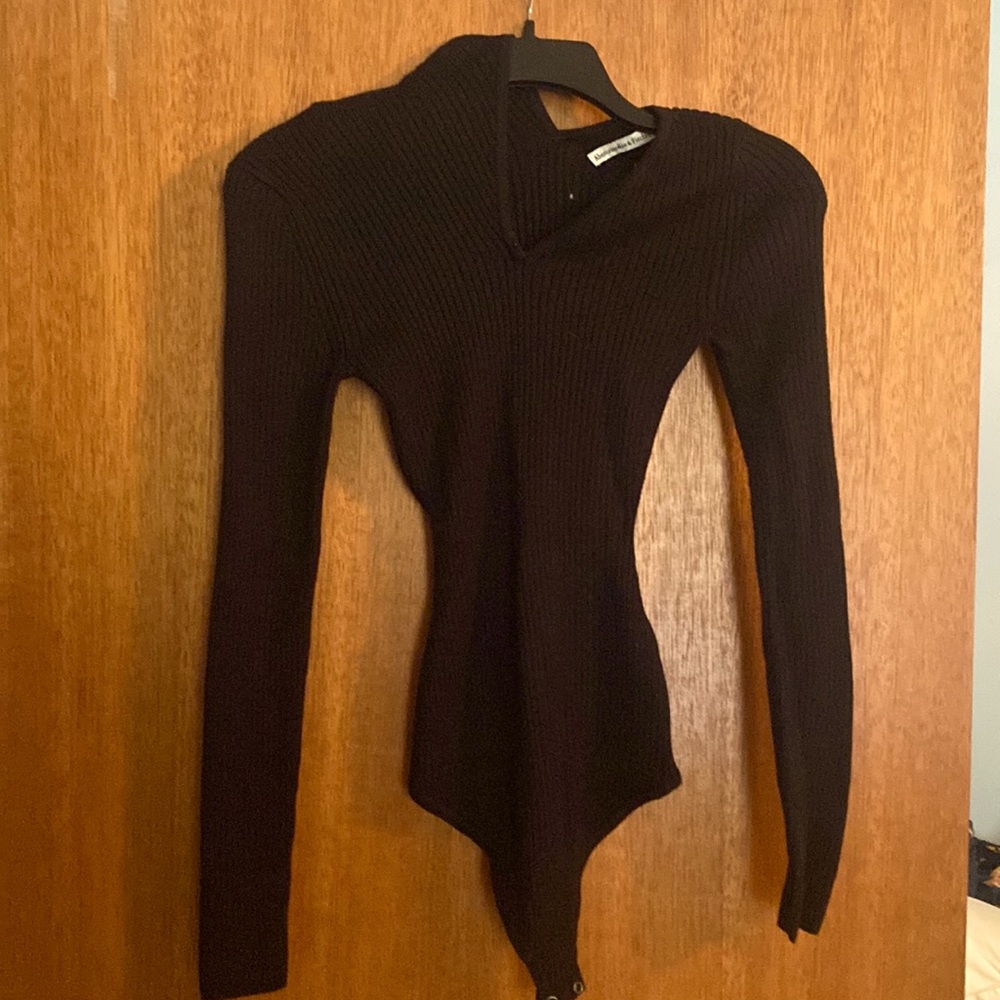 Abercrombie and finch black bodysuit size extra small